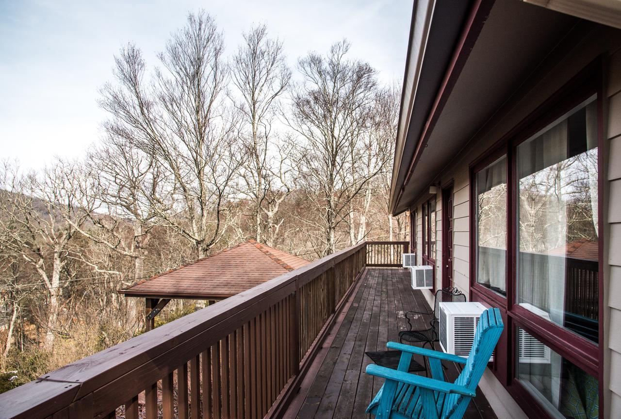 Cliff Dwellers Inn Blowing Rock Buitenkant foto
